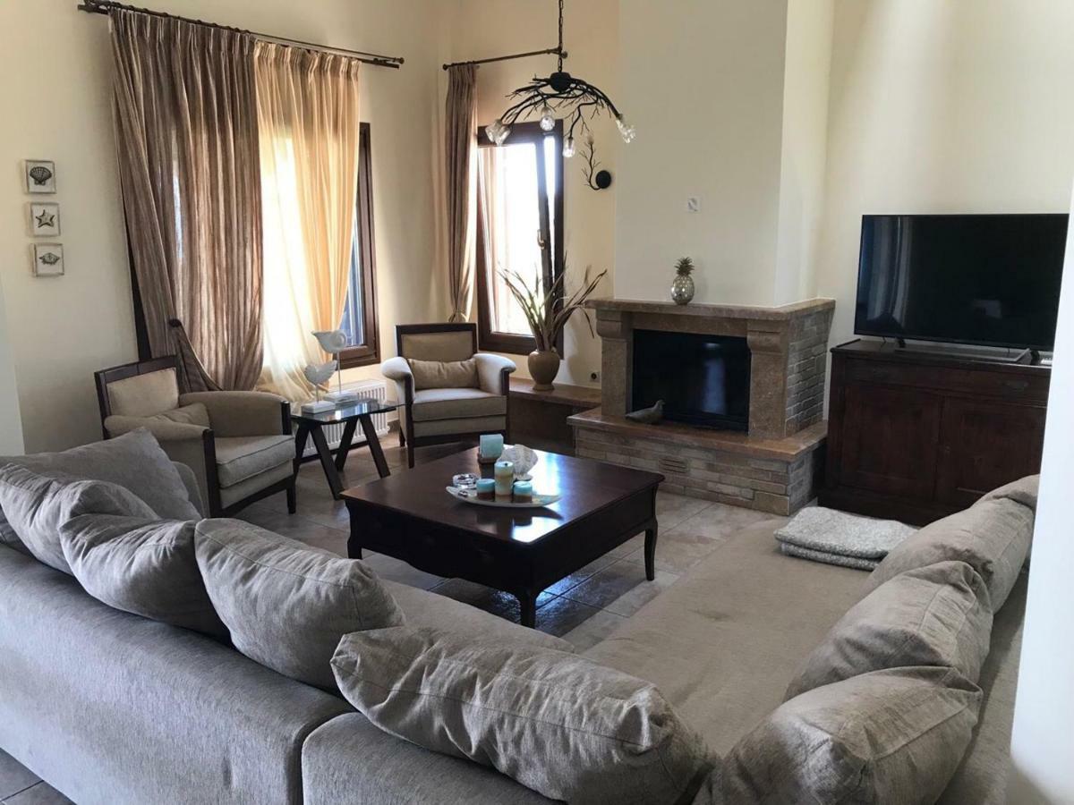 M Varkes Villa Νέα Μουδανιά Εξωτερικό φωτογραφία