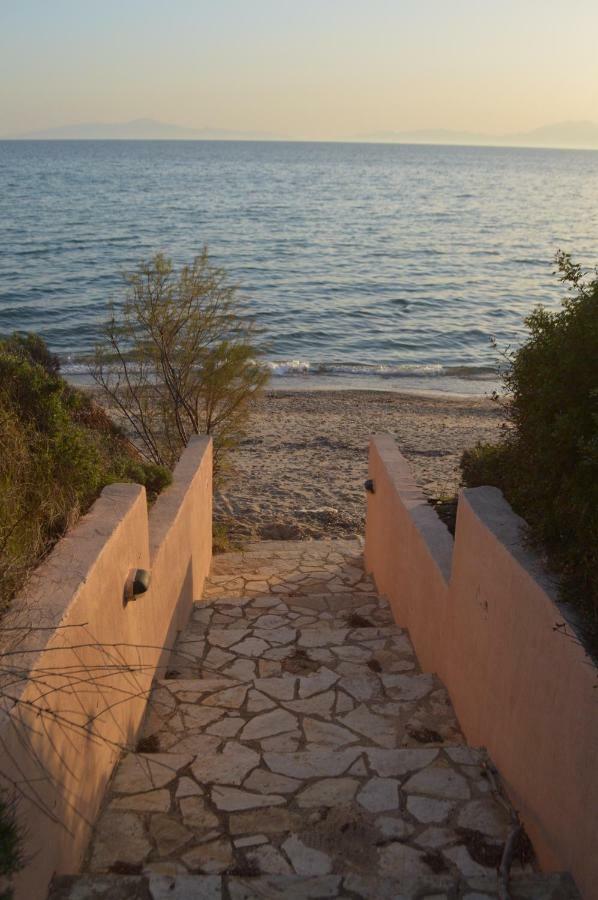M Varkes Villa Νέα Μουδανιά Εξωτερικό φωτογραφία