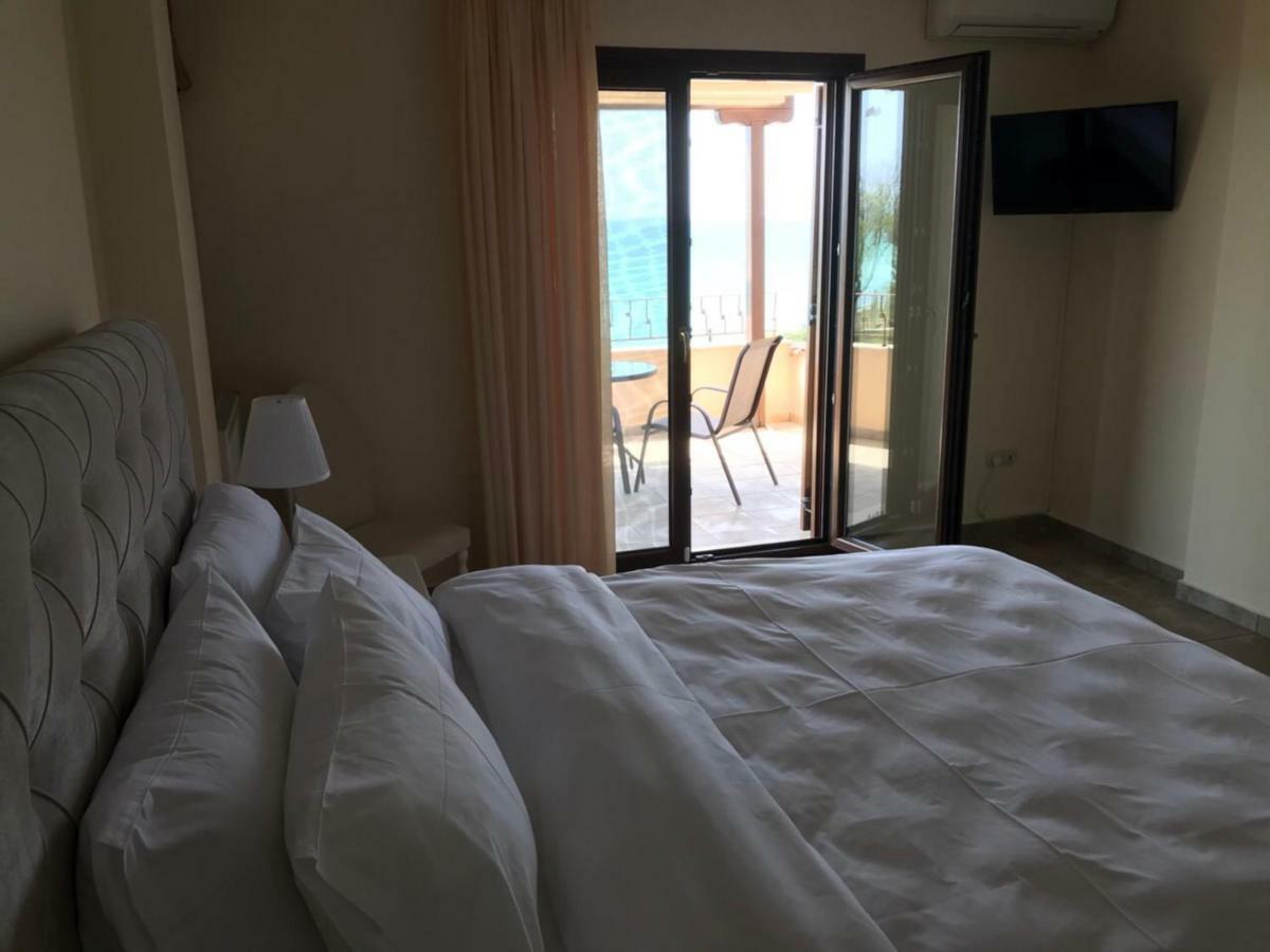 M Varkes Villa Νέα Μουδανιά Εξωτερικό φωτογραφία
